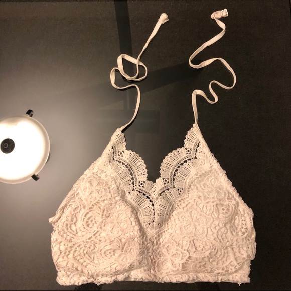 WOMANS TIE UP TOP - Picture 2 of 5